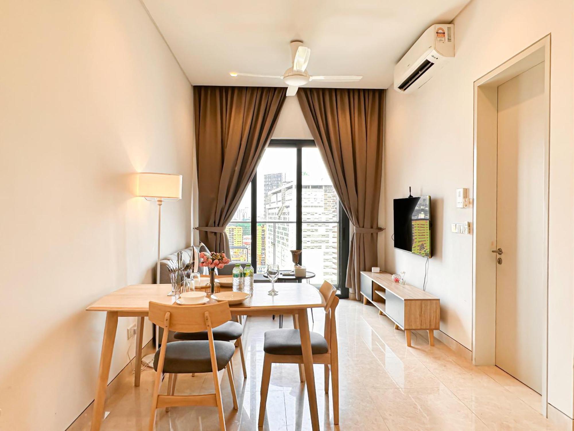 Lucentia Residence By Eas Maju Property 쿠알라룸푸르 외부 사진